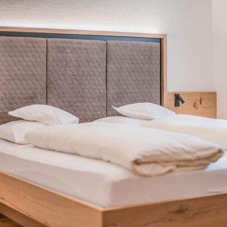 Hotel Sterzinger Moos Bagian luar foto