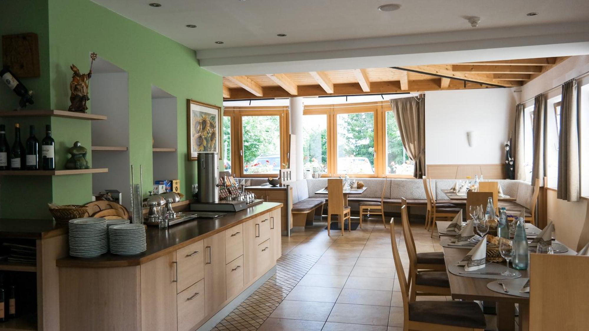 Hotel Sterzinger Moos Bagian luar foto