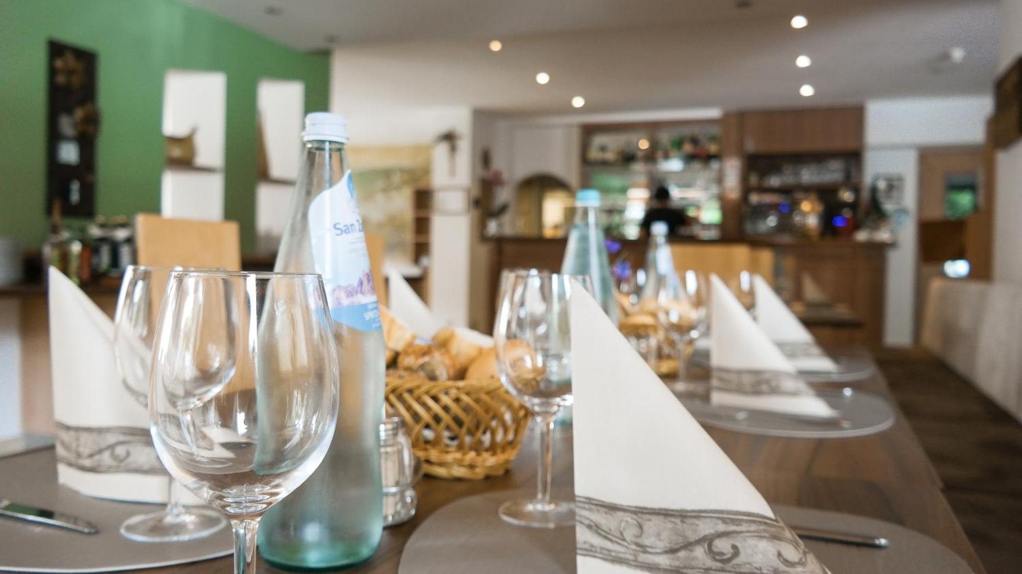 Hotel Sterzinger Moos Bagian luar foto